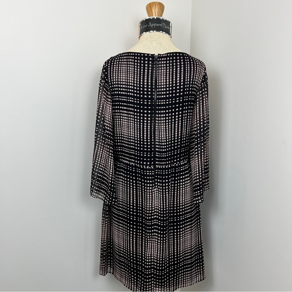 Alice + Olivia Tartan Plaid Print Mini Dress Size S (231) - Picture 4 of 6